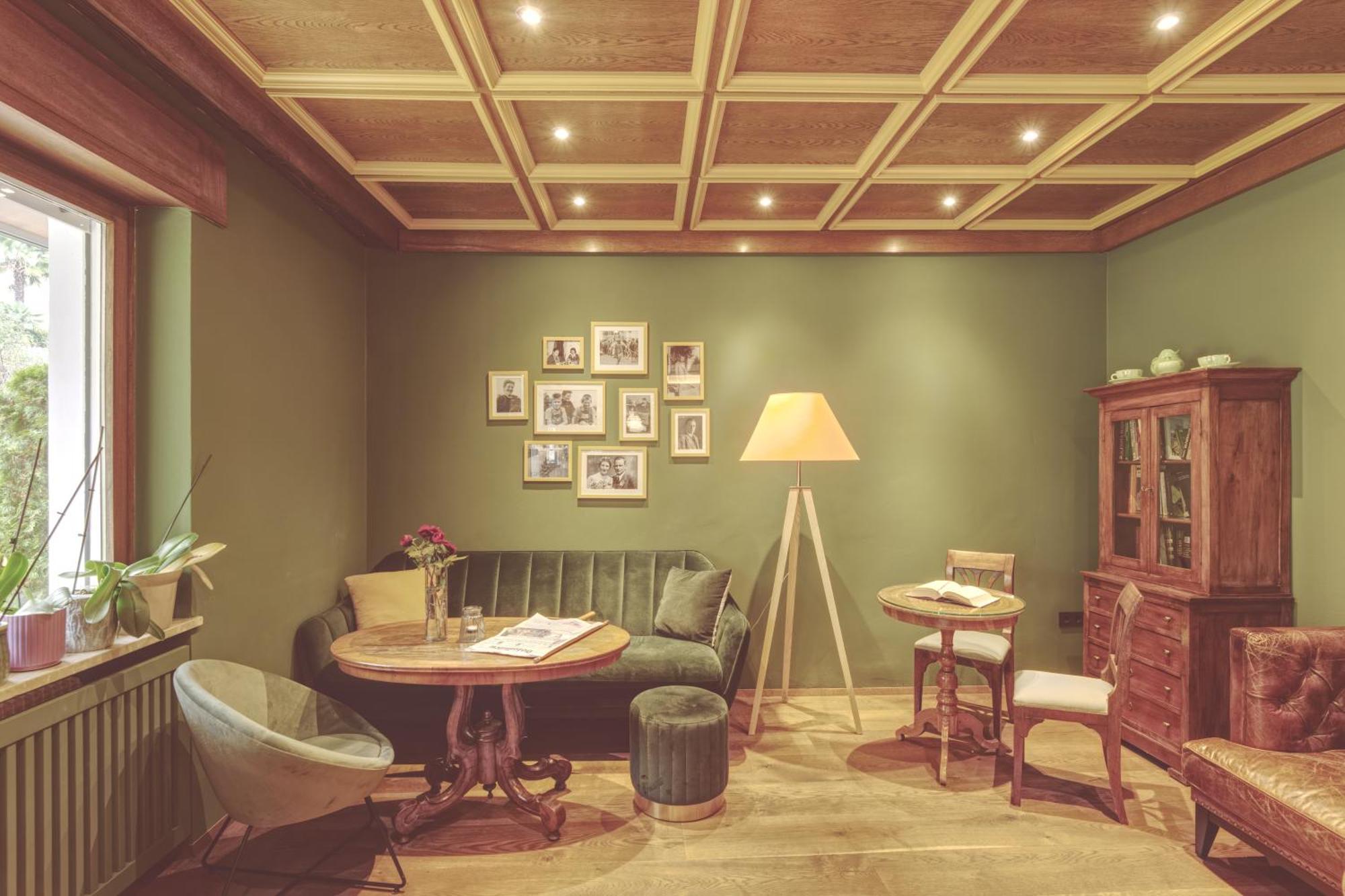 Langenmantel Historic Suites Термено Экстерьер фото